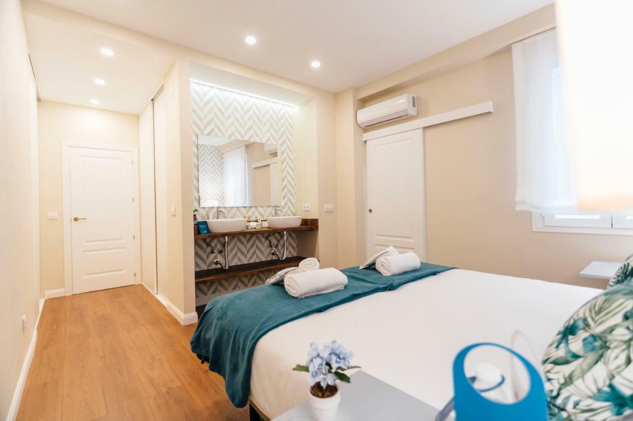 Stylish And Wide- 3Bdr 3Bth- Los Remedios Seville Ngoại thất bức ảnh